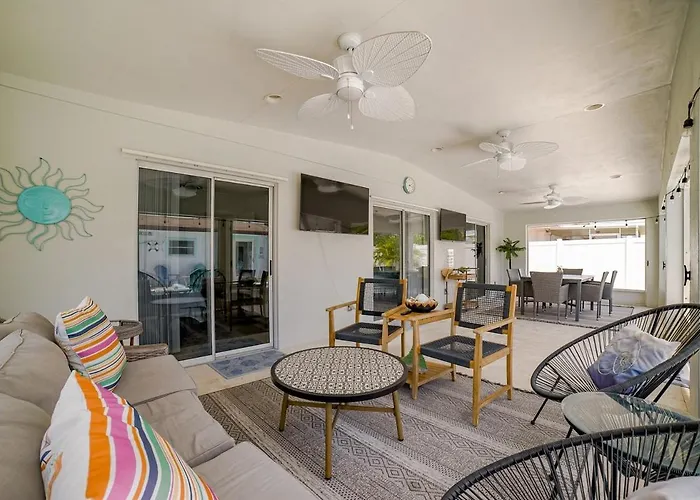 Walk To Beach New Pool- Bathrooms With Cabana Oasis