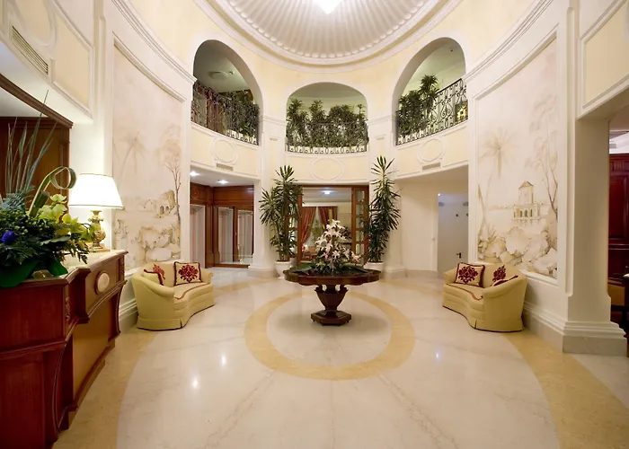 Palazzo Alabardieri